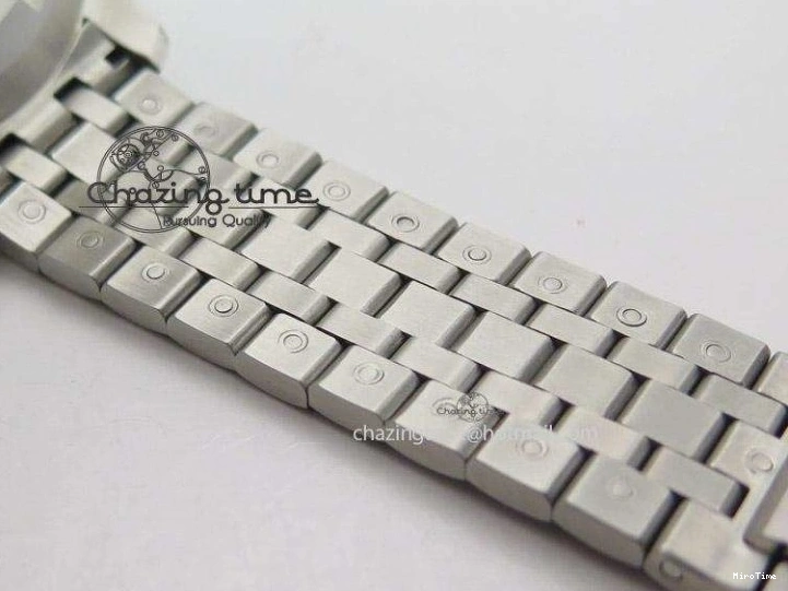 MIROTIME 0413 Pilot Spitfire Chrono ZF Best Edition Gray Dial On SS Bracelet A WrinkleFree 7357